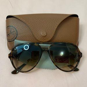 Ray-Ban Aviator Sunglasses Brown/Tortoise